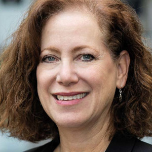 Suzanne de Janasz